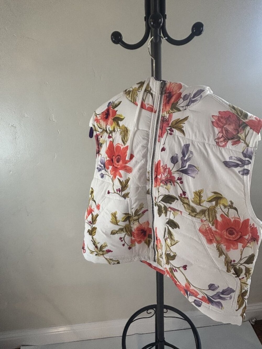 Daily Practice By Anthropologie Floral Quilted Hooded Vest Ivory Comb Size M